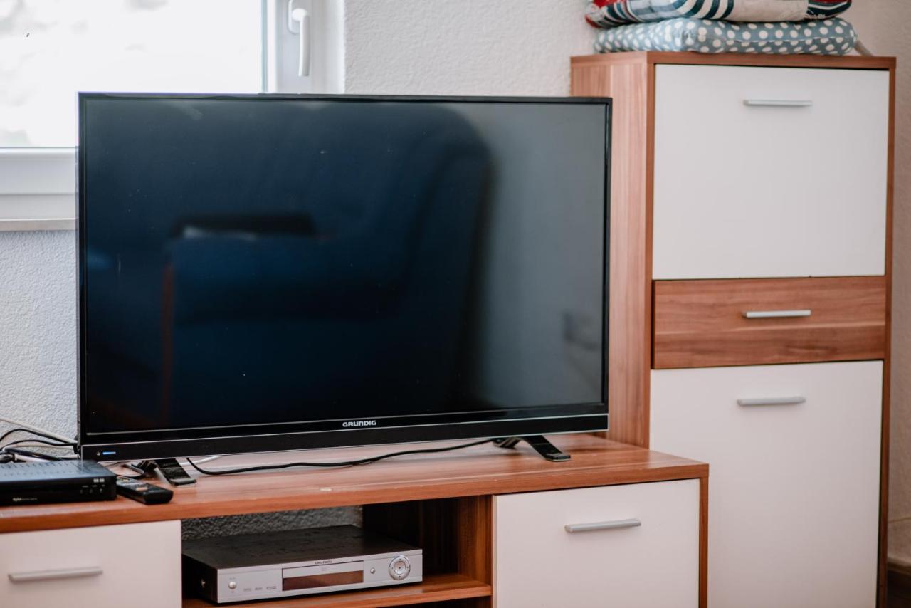 דירות קרלובג Apartmens Leona מראה חיצוני תמונה